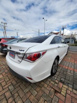 HYUNDAI SONATA FE AC 2.4 4P 4X2 TA HYBRID lleno