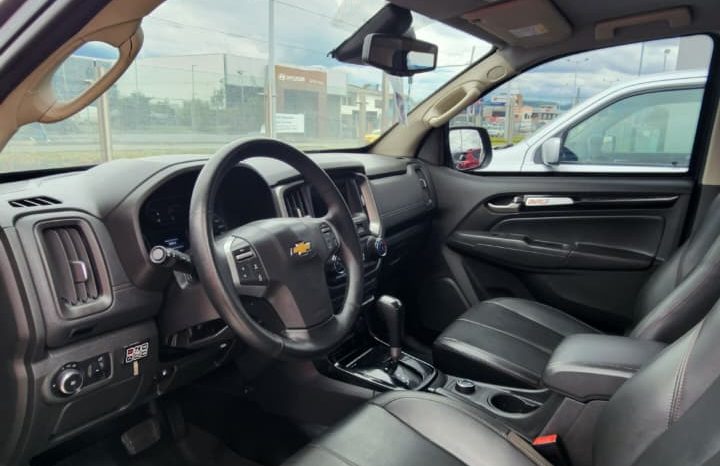 CHEVROLET COLORADO Z71 AC 2.8 CD 4X4 TA DIESEL BLINDAJE NIVEL 3 lleno